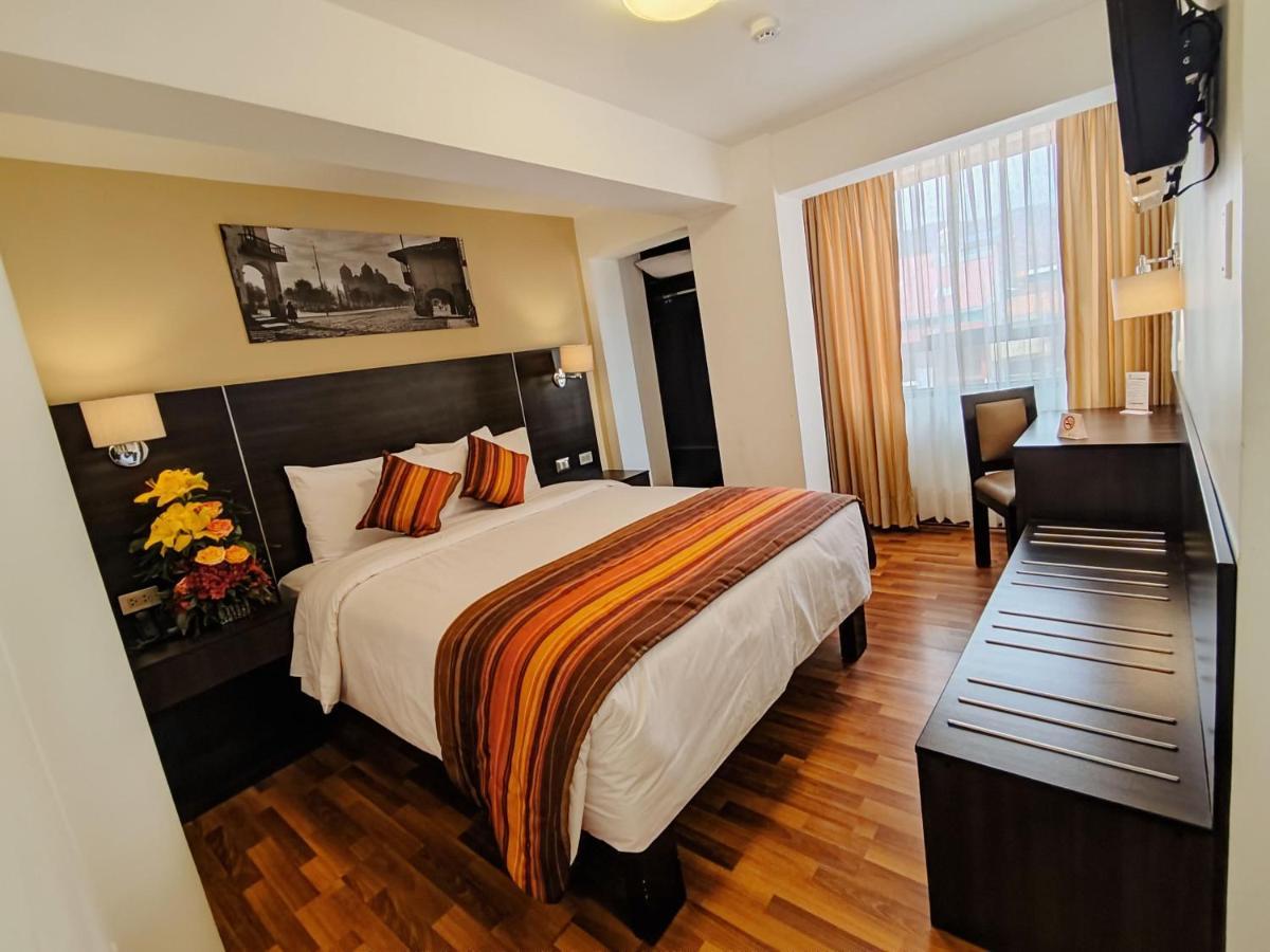 Quarto Duplo Standard
