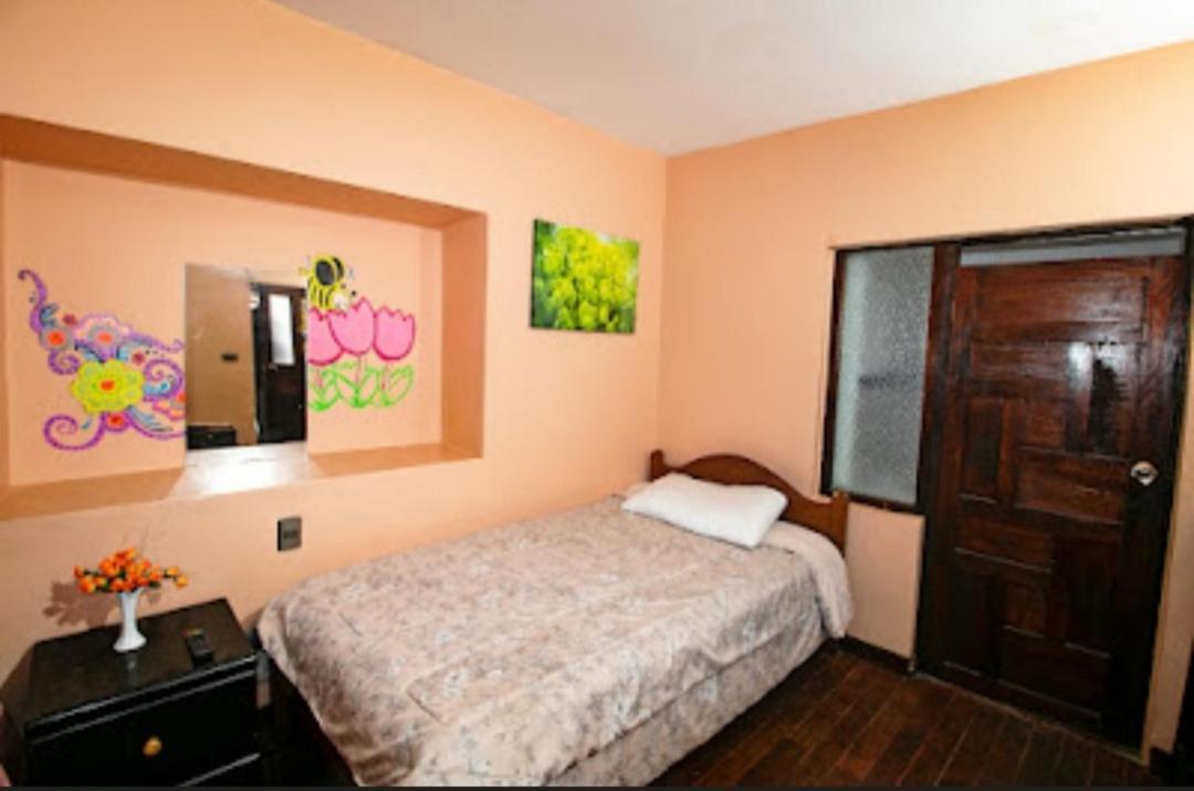 Twin Room Private Bathroom